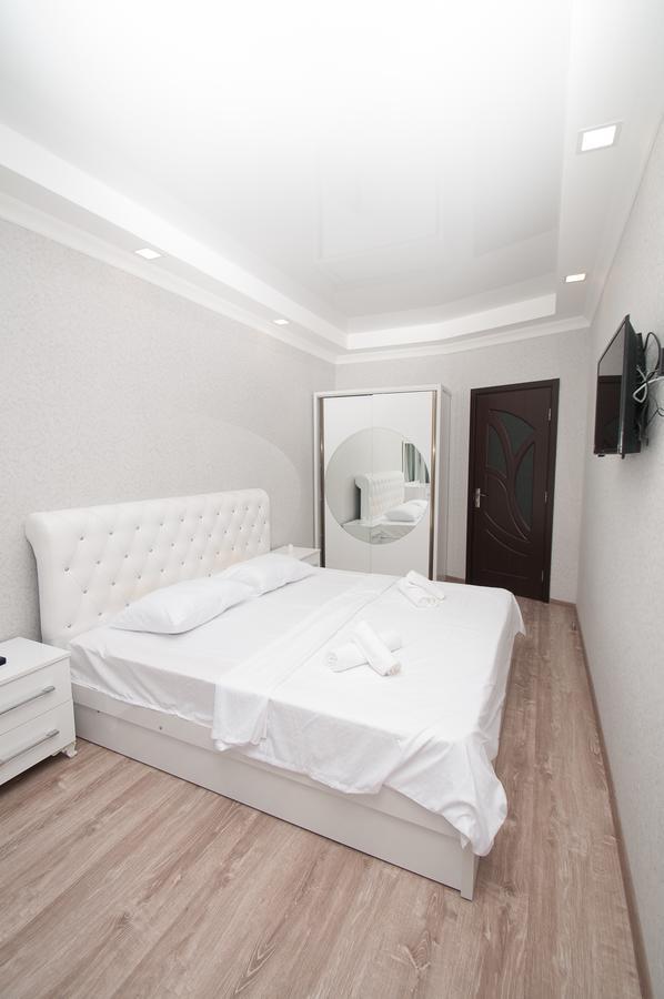 Sea Appart Hotel In The City Center Batoumi Extérieur photo